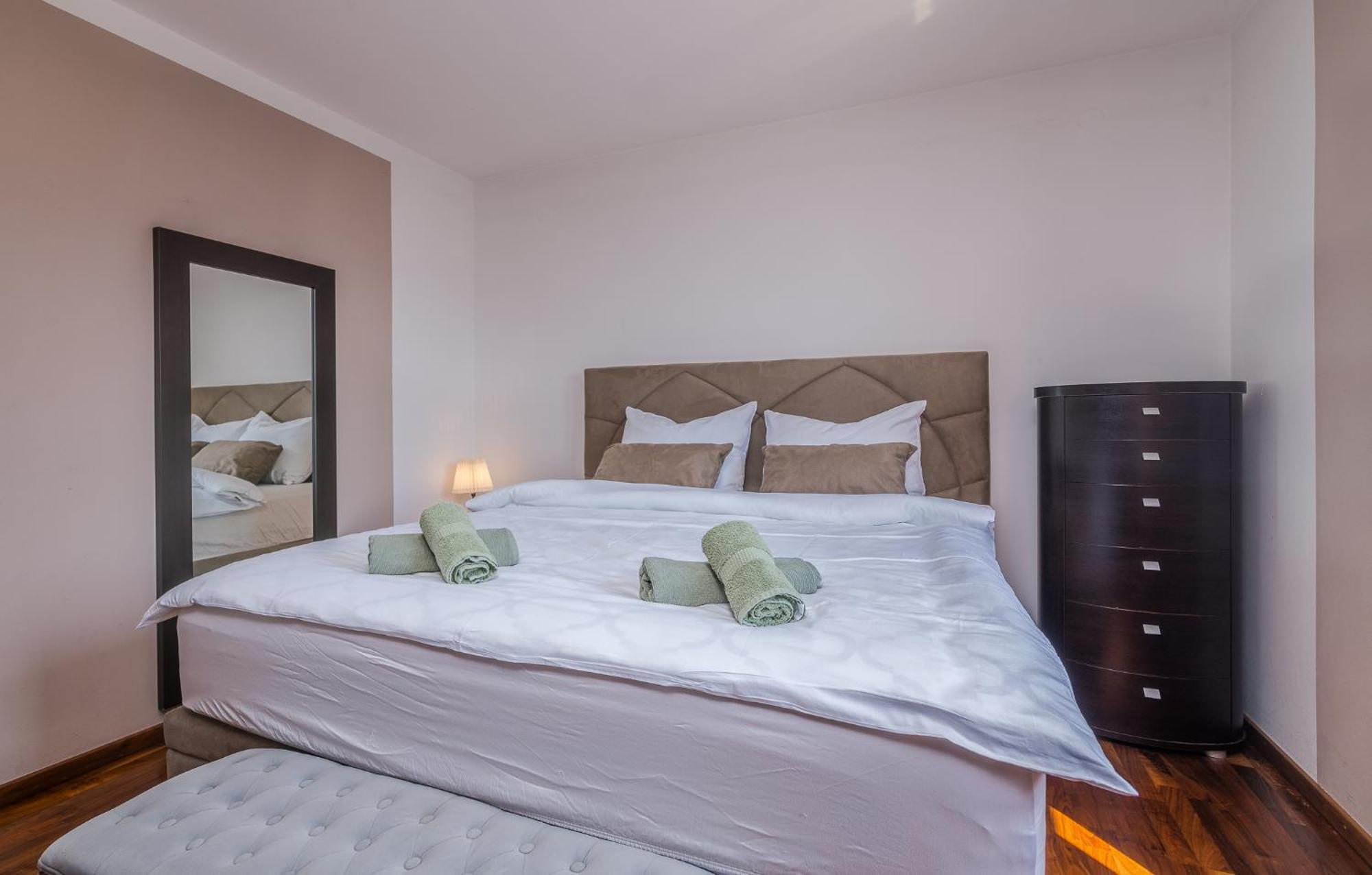 Apartments Stella & Luna Krk Town Zewnętrze zdjęcie